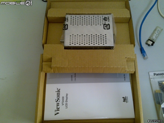 *開箱文* 優派 ViewSonic VT2430 感覺好像是沒什麼必要的開箱文
