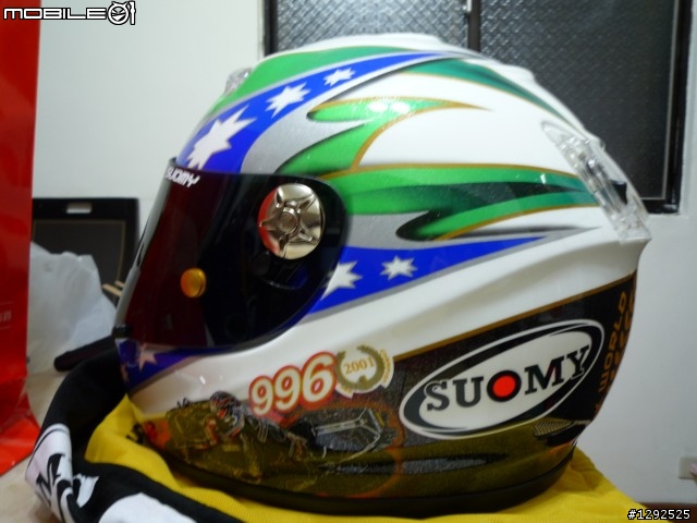 生日快樂的開箱~SUOMY Troy Bayliss Limited Edition 50/1098