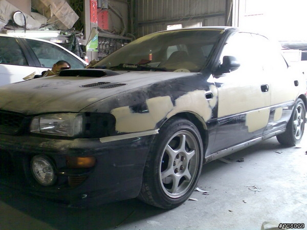鈑金烤漆 實錄開箱文 - 全車 2009 / 04