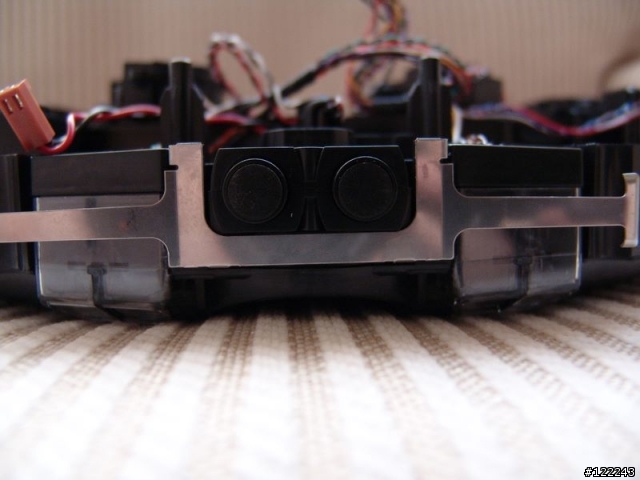 iRobot Roomba 570 分解與組合(圖多)