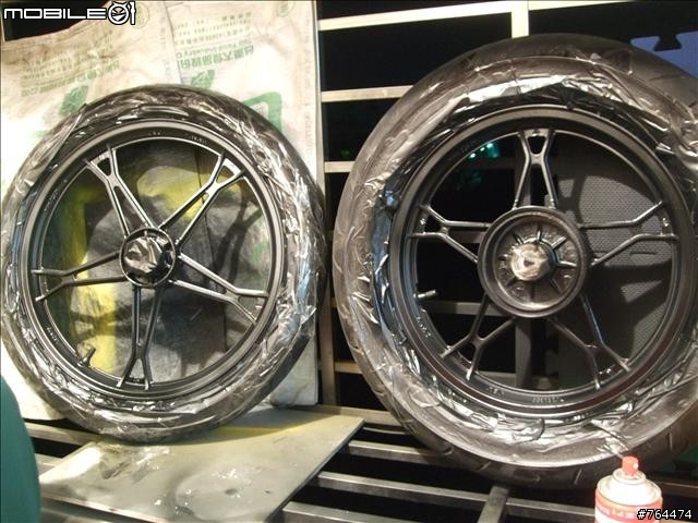輪框DIY噴漆