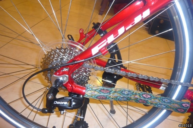 2009 Fuji Nevada 1.0 怎麼裝貨架?