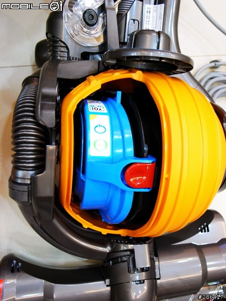 Dyson DC24 開箱文