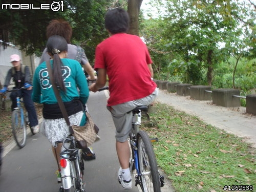 並排騎車不過份...真正過分的是...