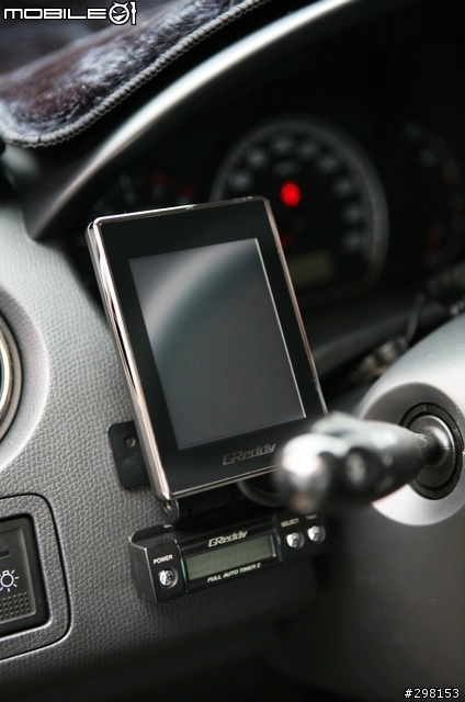 車況一指搞定: Greddy Intelligent Informeter TOUCH 多功能顯示器