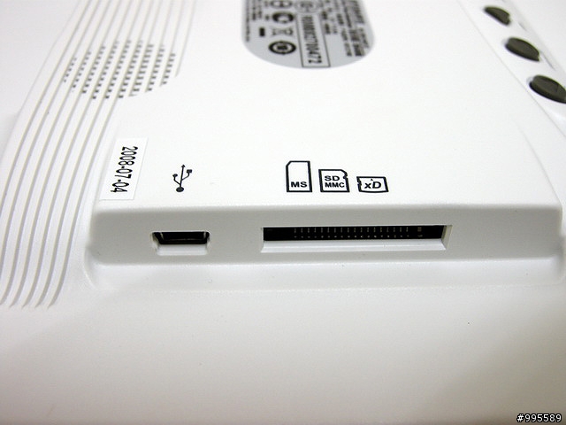 我怒了之沒抽到自己買~ViewSonic DPX804WH 8吋數位相框分享
