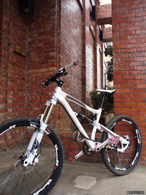 女王的新車~Lapierre spicy完工了~