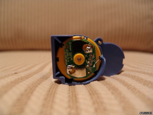 iRobot Roomba 570 分解與組合(圖多)