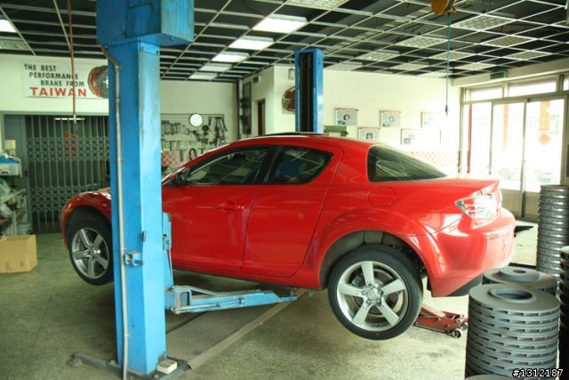 RX-8 + WP pro 煞車王 六活塞 360mm 打孔碟 + 道路版來令片