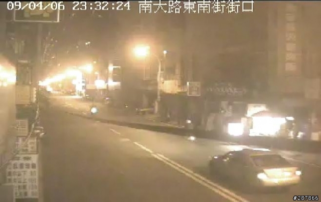 請各位攝影前輩幫忙破案 - 新竹愛心護士 鈺翎