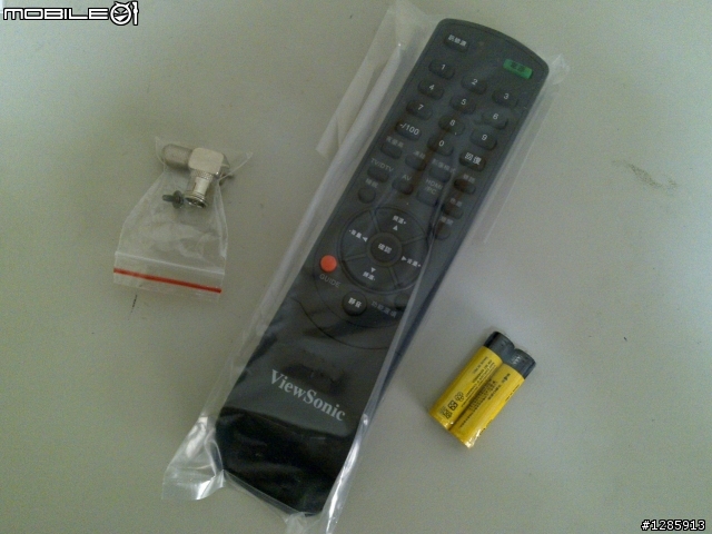 *開箱文* 優派 ViewSonic VT2430 感覺好像是沒什麼必要的開箱文