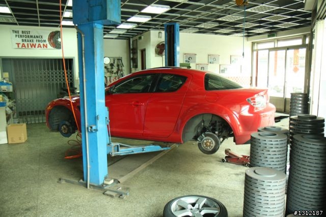 RX-8 + WP pro 煞車王 六活塞 360mm 打孔碟 + 道路版來令片