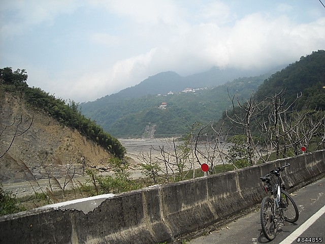 雲林草嶺~嘉義豐山 林道路線