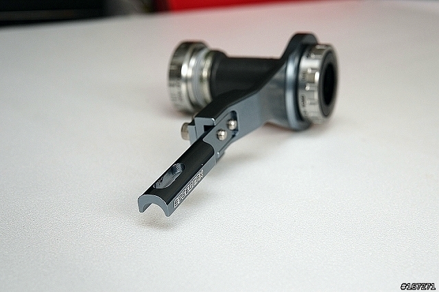 『分享』Giant FD-806 FD-RS 中變轉接座