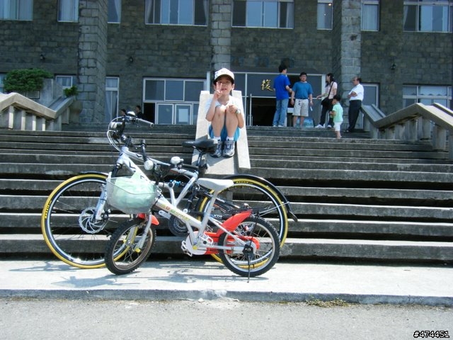 萬里金山鐵馬行