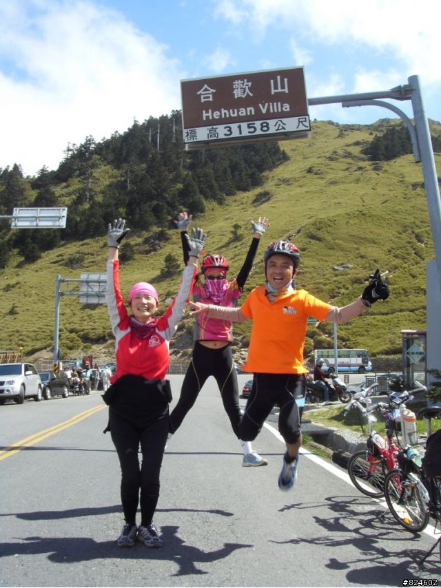 高山一豎之旅(上) 決戰武嶺之巔 - 鐵馬家庭南北大會師
