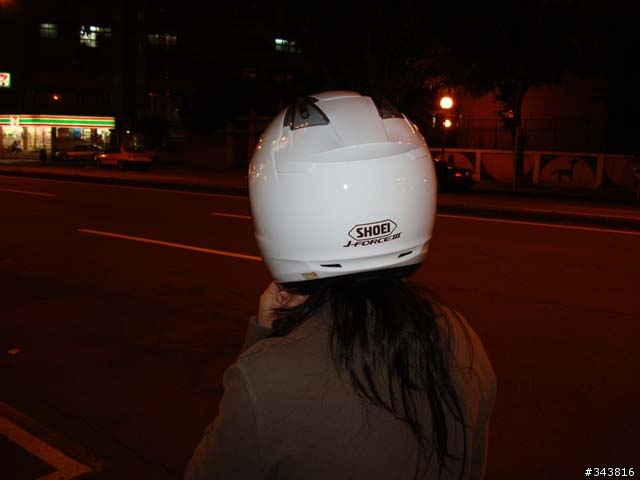 女友的SHOEI J-FORCE3→新增2張實戴照片