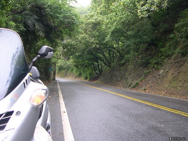2009/4/26~5/1 六天五夜機車環島(圖多) 完成