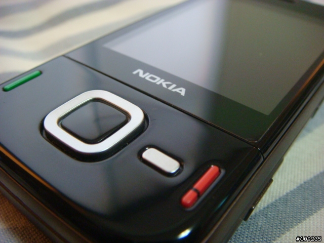 遲來的NOKIA N85開箱文