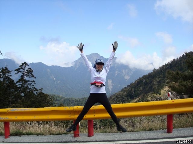 高山一豎之旅(上) 決戰武嶺之巔 - 鐵馬家庭南北大會師