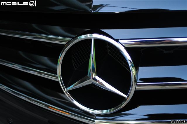 全新2009 BENZ R350 新改款開箱,加購2009最新COMMAND 系統~~~新車開箱開箱開箱