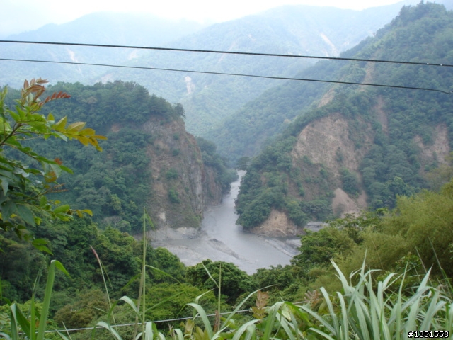 被高山環繞的遺世部落-武界林道挑戰行<新手挑戰,請多指教>