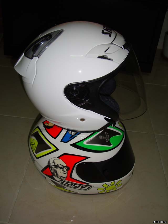 女友的SHOEI J-FORCE3→新增2張實戴照片