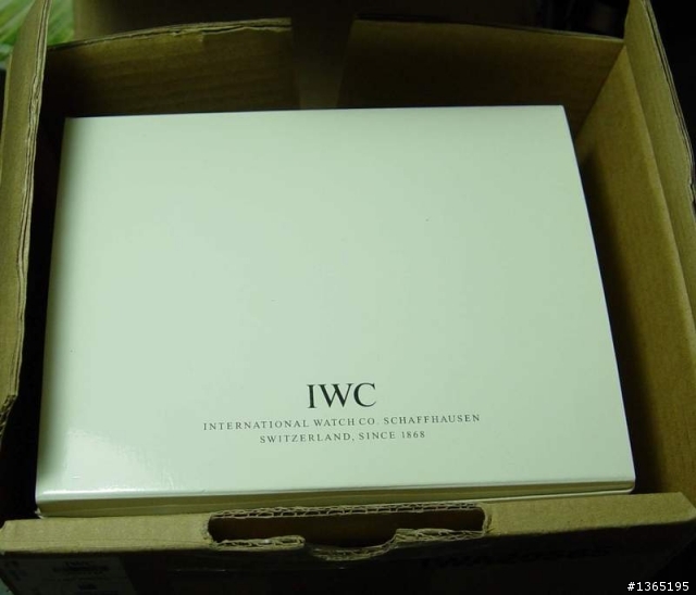 世界?大名錶 IWC萬國錶 飛行員「勞倫斯體育公益基金會版」自動計時腕錶