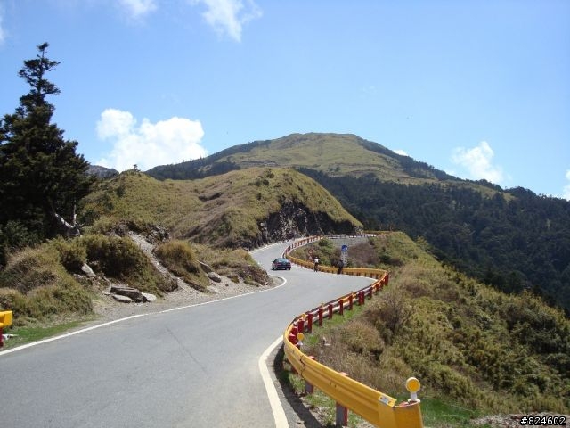 高山一豎之旅(上) 決戰武嶺之巔 - 鐵馬家庭南北大會師