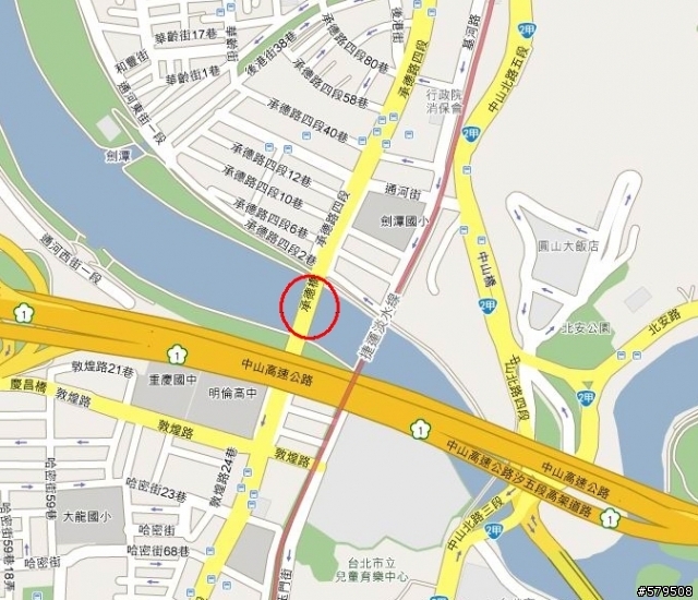 承德路,還有多少陷阱,是針對機車族?