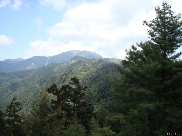 高山一豎之旅(上) 決戰武嶺之巔 - 鐵馬家庭南北大會師