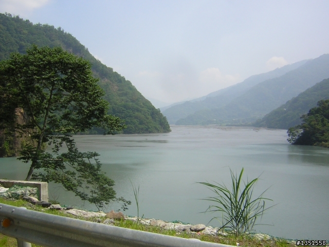 被高山環繞的遺世部落-武界林道挑戰行<新手挑戰,請多指教>
