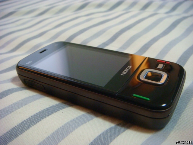遲來的NOKIA N85開箱文