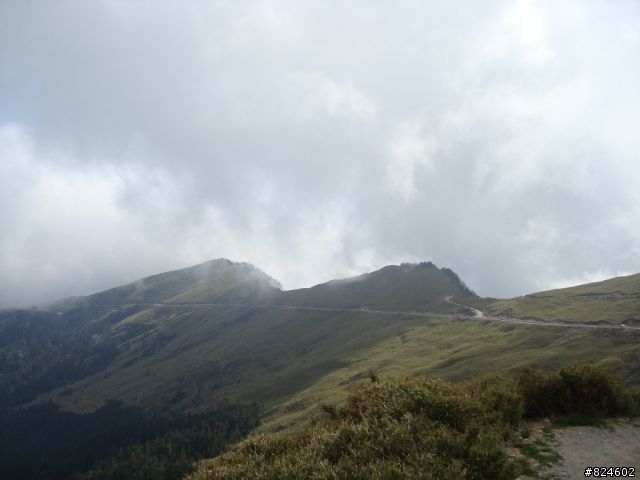 高山一豎之旅(上) 決戰武嶺之巔 - 鐵馬家庭南北大會師