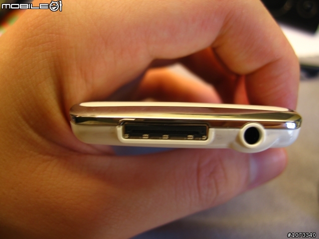 (不專業開箱)SAMSUNG Q2 開箱