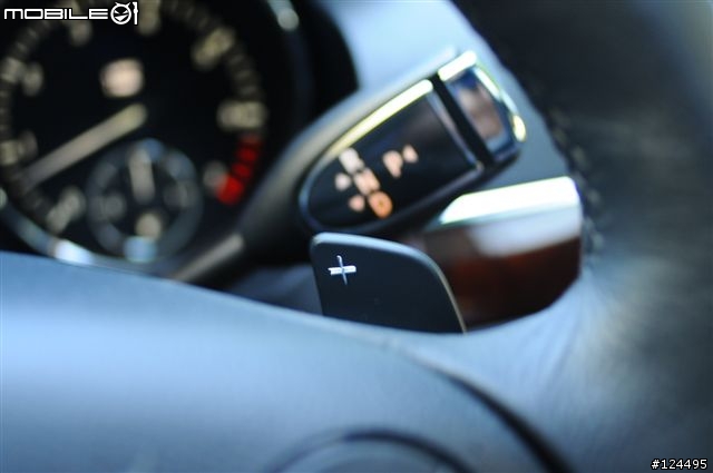 全新2009 BENZ R350 新改款開箱,加購2009最新COMMAND 系統~~~新車開箱開箱開箱