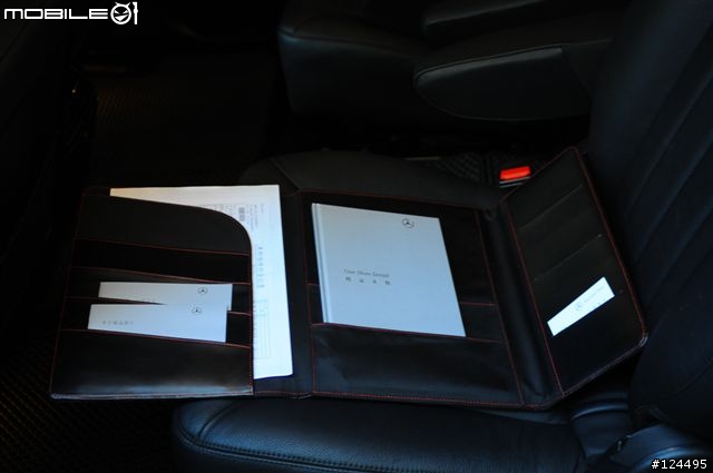 全新2009 BENZ R350 新改款開箱,加購2009最新COMMAND 系統~~~新車開箱開箱開箱