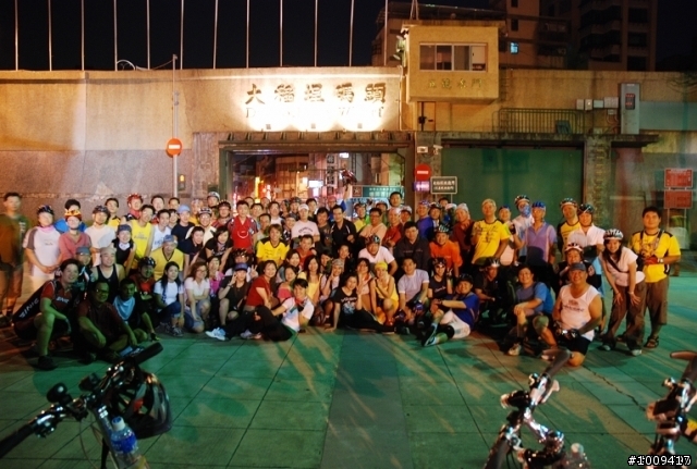 布魯斯在左岸的回顧,好快...不知不覺就一年了...那你呢?