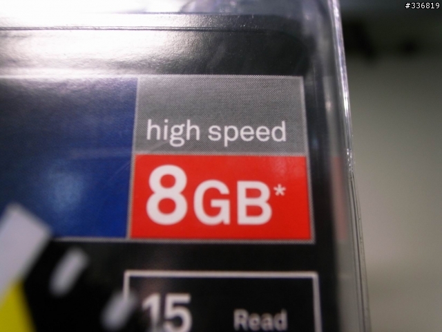 金屬質感上身【sandisk ultra cruzer Titanium 8G 】開箱