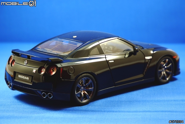 我的1:18車模
