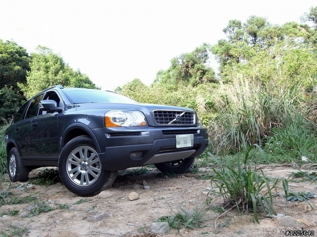 XC90 一個人 兩條腿 六個輪子