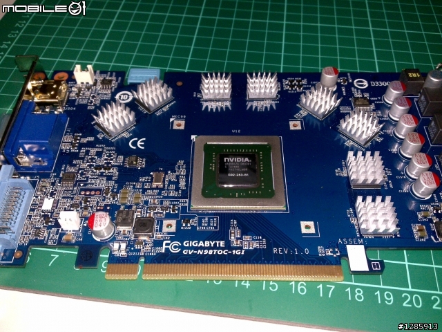開箱 技嘉 GV-N98TOC-1GI 在改裝 技嘉 Blue eye 藍眼顯示卡水冷