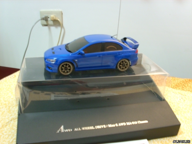終於入手!!MINI-Z AWD LANCER EVOLUTION X!!