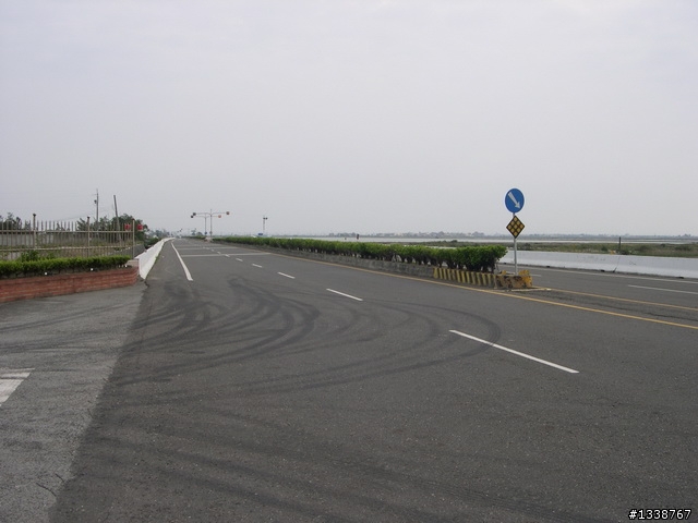 2009/4/26~5/1 六天五夜機車環島(圖多) 完成