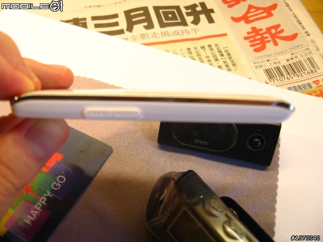 (不專業開箱)SAMSUNG Q2 開箱