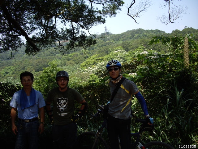 北縣樹林市大棟山OFF ROAD 人間仙境2 越野與人生DVD(非安全/錯誤示範/請勿學習)(吳歐)(小李)越野登山車/全地形 all mountain單車請林道弟兄多鋪一些dvd以利林道車推行及研討