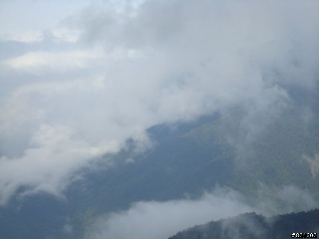 高山一豎之旅(上) 決戰武嶺之巔 - 鐵馬家庭南北大會師