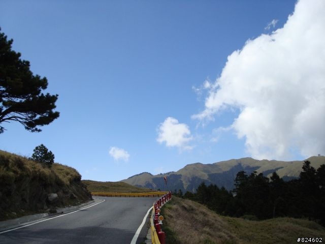 高山一豎之旅(上) 決戰武嶺之巔 - 鐵馬家庭南北大會師