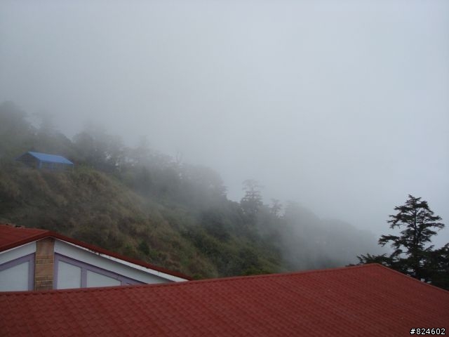 高山一豎之旅(上) 決戰武嶺之巔 - 鐵馬家庭南北大會師