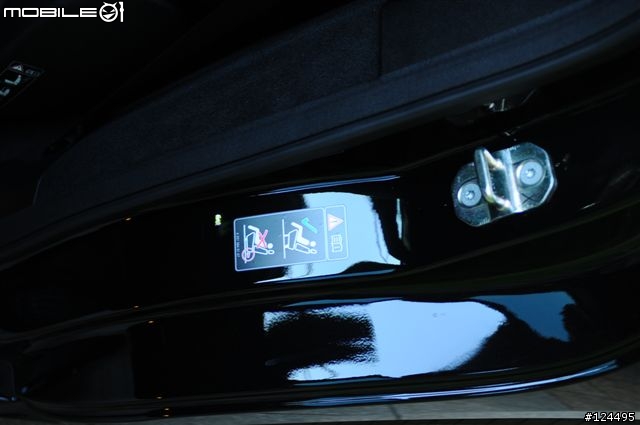 全新2009 BENZ R350 新改款開箱,加購2009最新COMMAND 系統~~~新車開箱開箱開箱